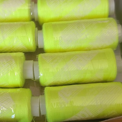 № 40 нитка лимонна 400ярд,100% поліефір (Китай) 0264 фото